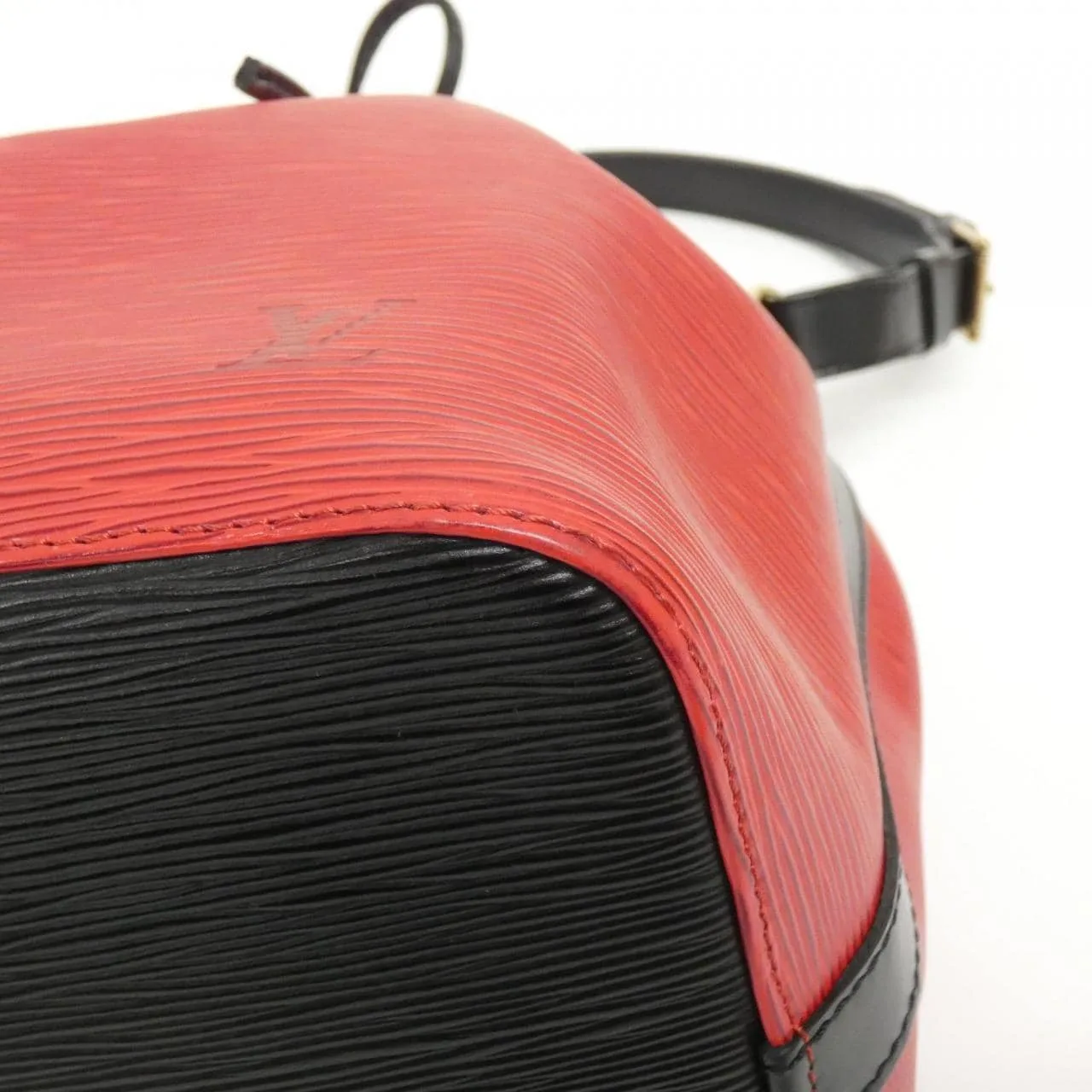 LOUIS VUITTON M44172 Shoulder Epi Black Epi Rank A - Thumbnail 3