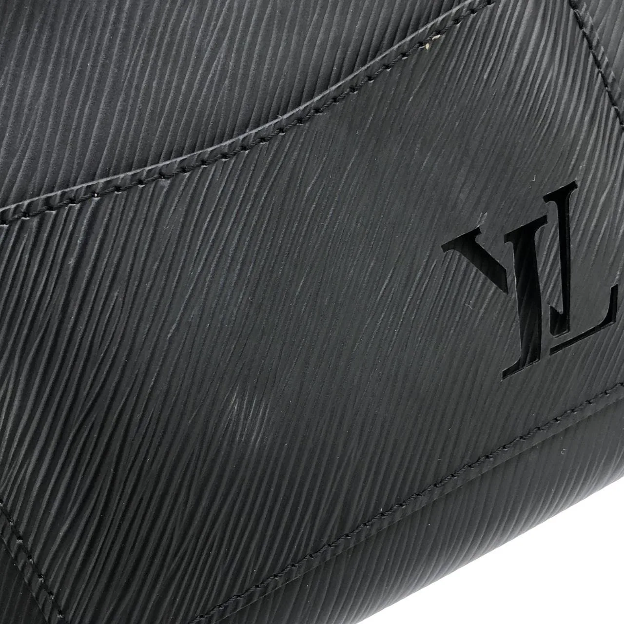 LOUIS VUITTON M80689 Shoulder Epi 黑色 Epi 中古品A - 縮圖 4