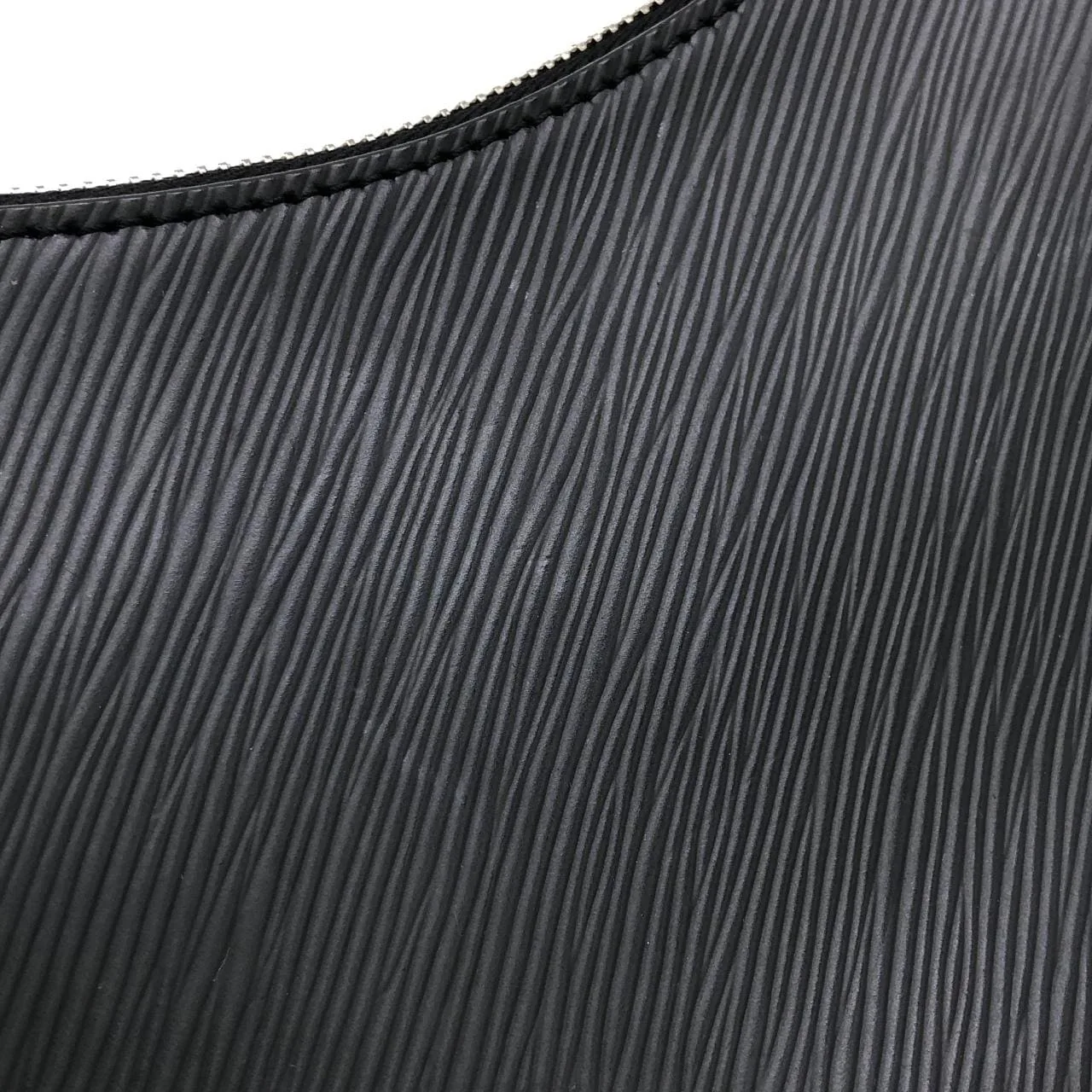 LOUIS VUITTON M80689 Shoulder Epi 黑色 Epi 中古品A - 縮圖 6