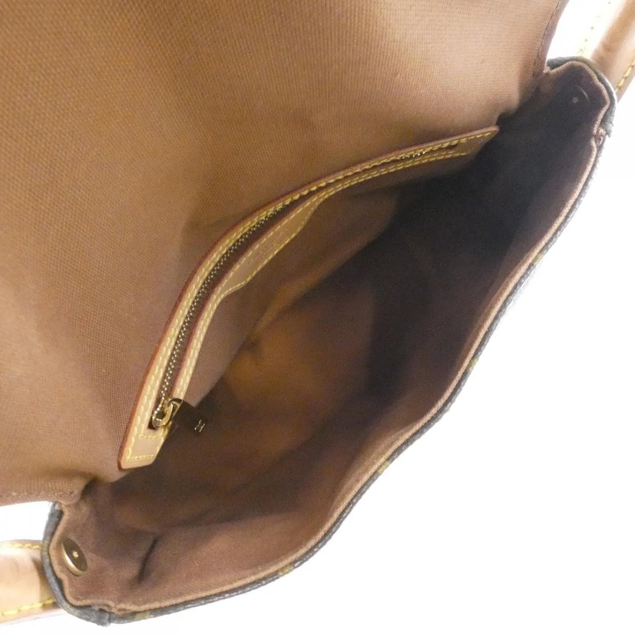 LOUIS VUITTON Looping M51147 Shoulder Monogram Black Monogram Rank B - Thumbnail 8