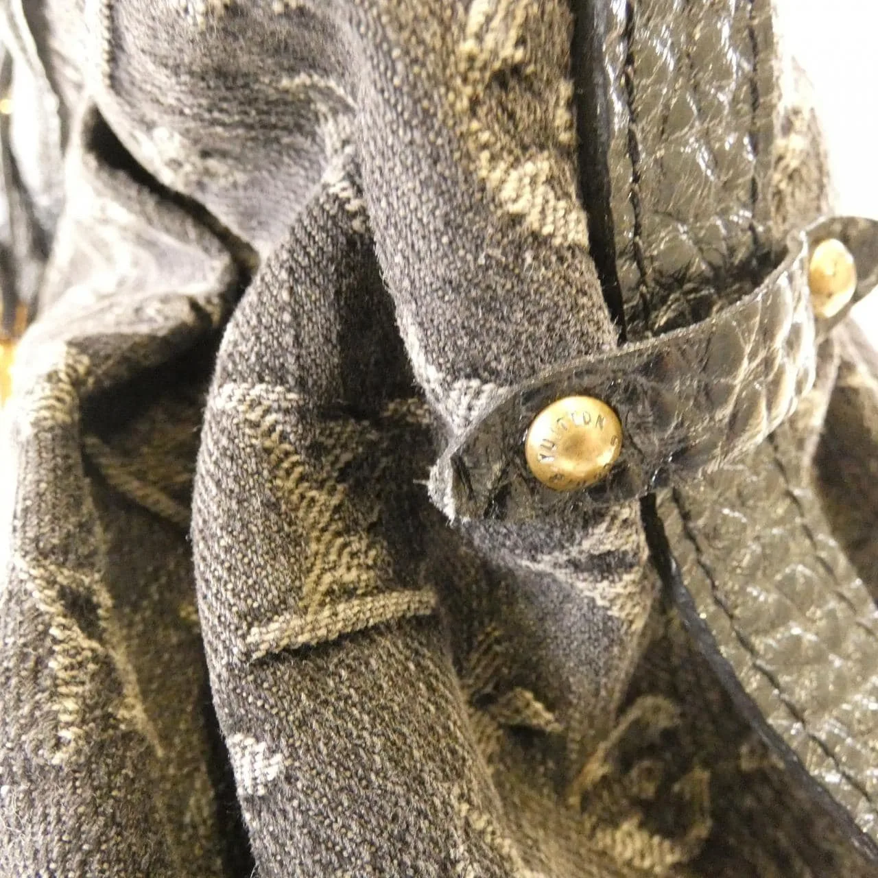 LOUIS VUITTON M95608 Shoulder Monogram Black Monogram Rank B - Thumbnail 9