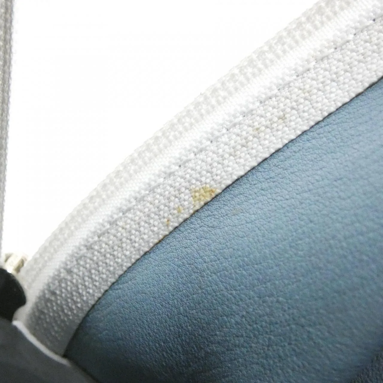 LOEWE Amazona Handbag Leather White Leather Rank A - Thumbnail 10