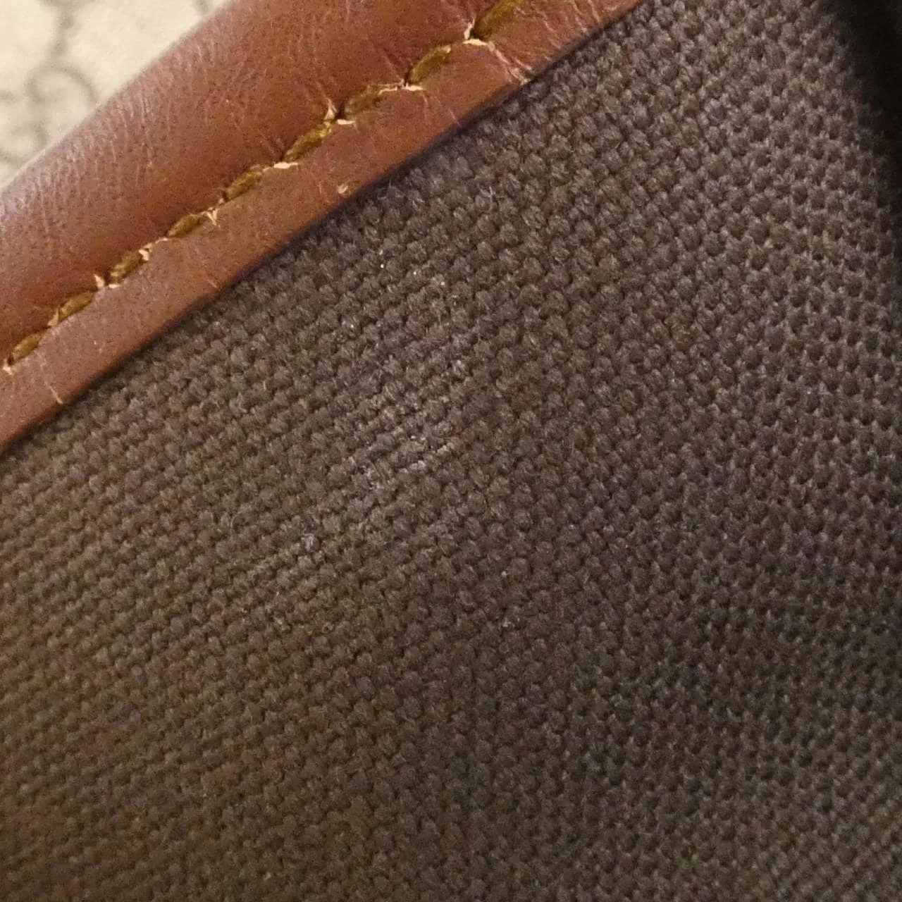 GUCCI 211124 Handbag Leather