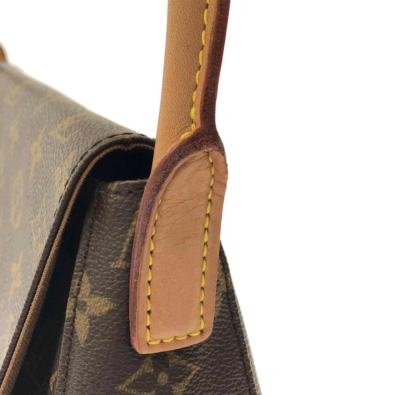 LOUIS VUITTON Looping M51147 Shoulder Monogram Black Monogram Rank A - Thumbnail 4