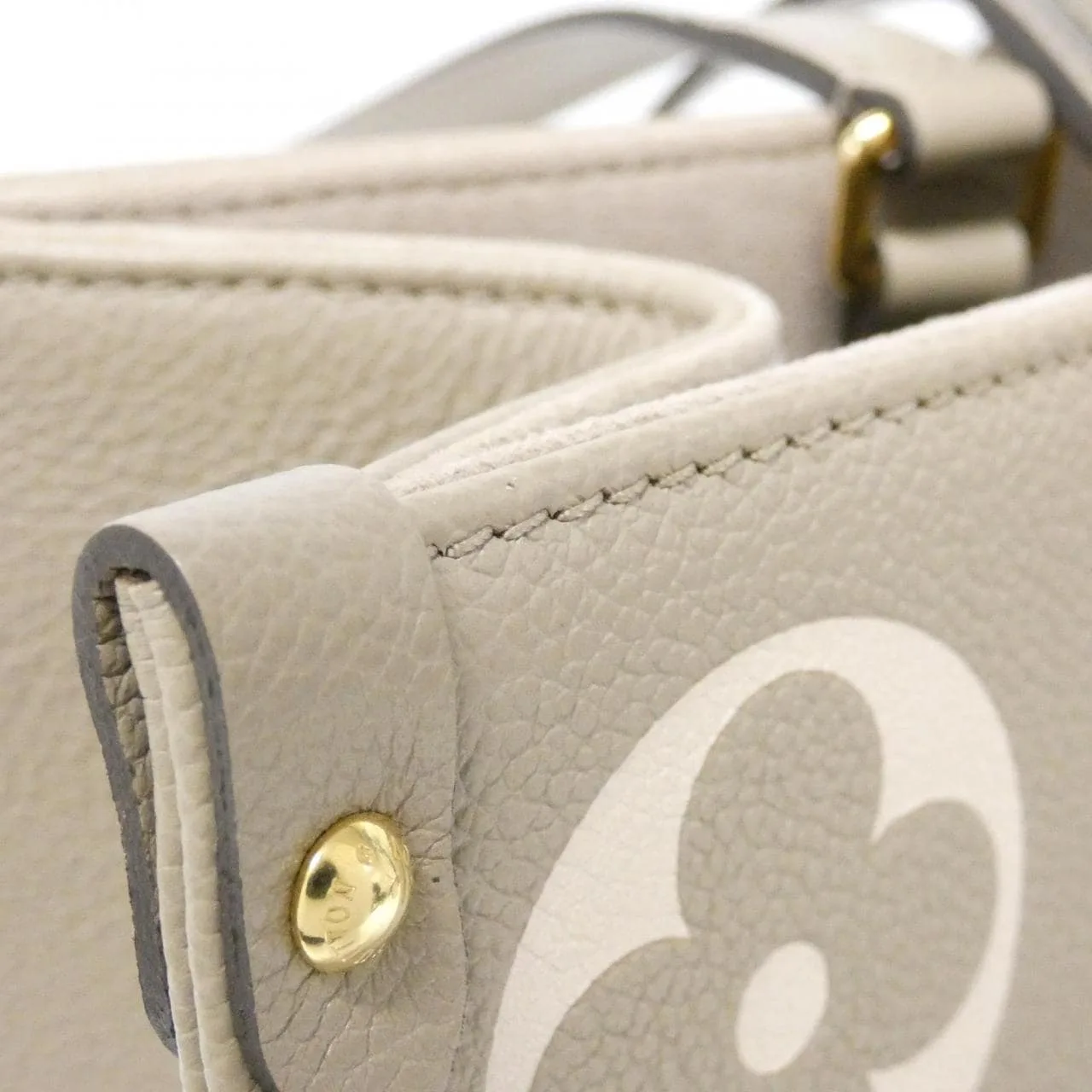 LOUIS VUITTON OnTheGo M45494 Handbag Monogram Black Monogram - Thumbnail 4