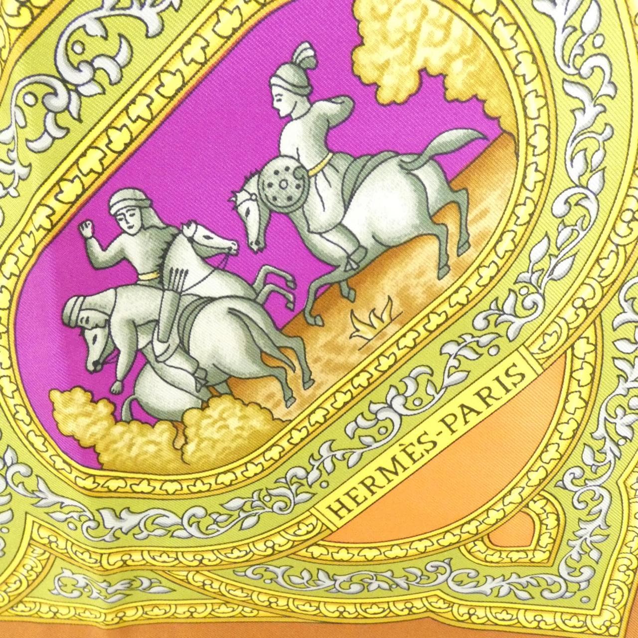 HERMES Scarf 2
