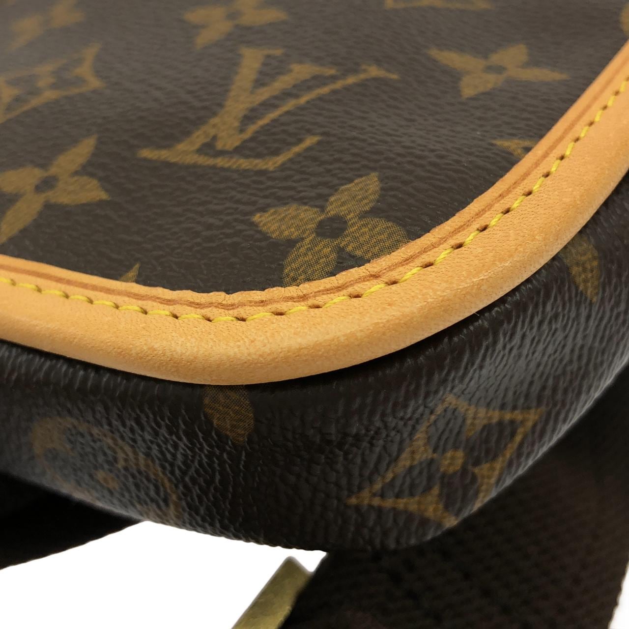 LOUIS VUITTON Bum Bag M40108 Shoulder Monogram 3