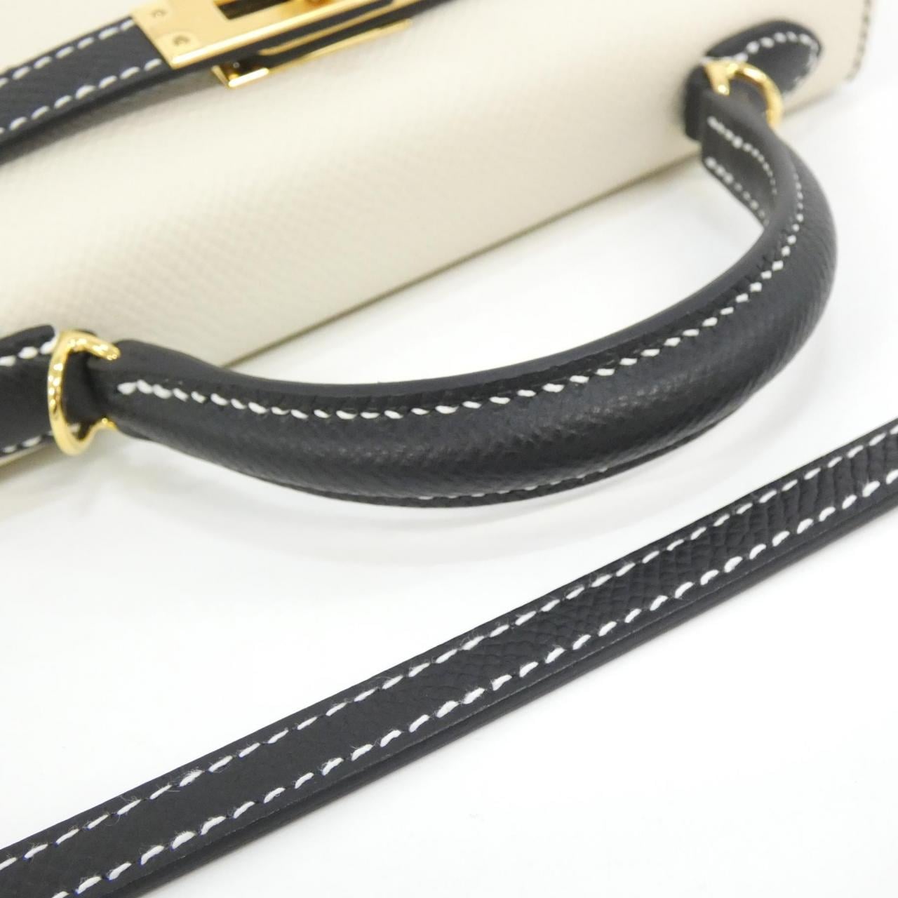 HERMES Kelly Handbag Epsom 4