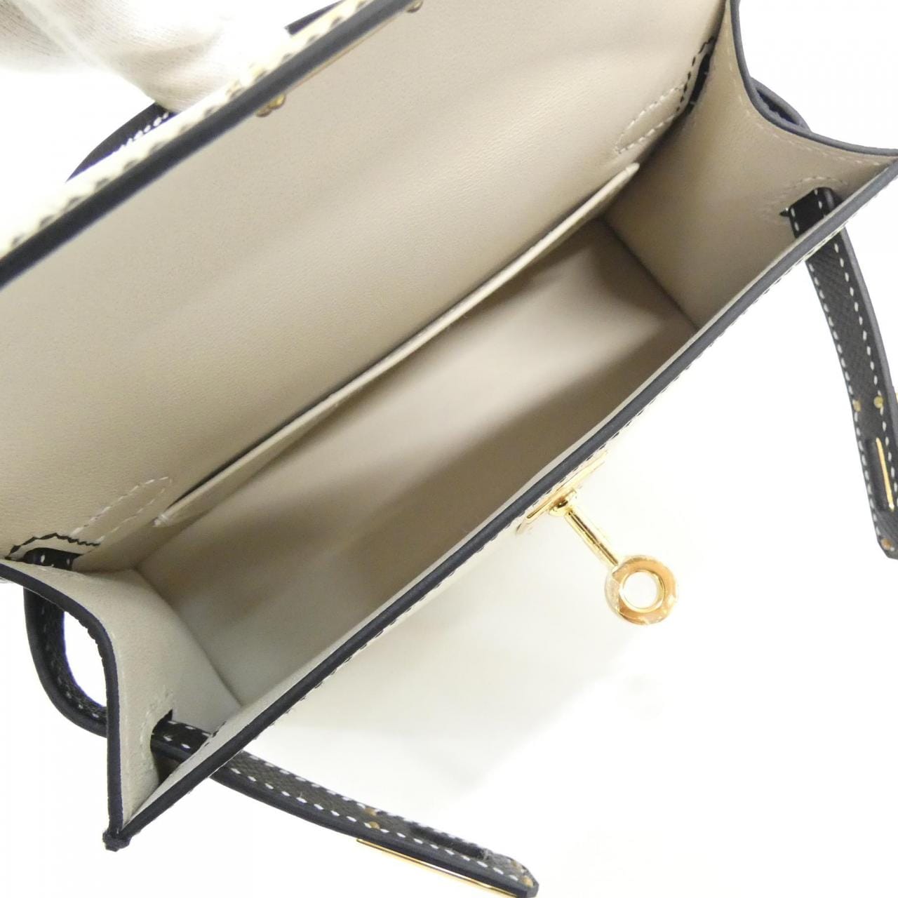 HERMES Kelly Handbag Epsom 5