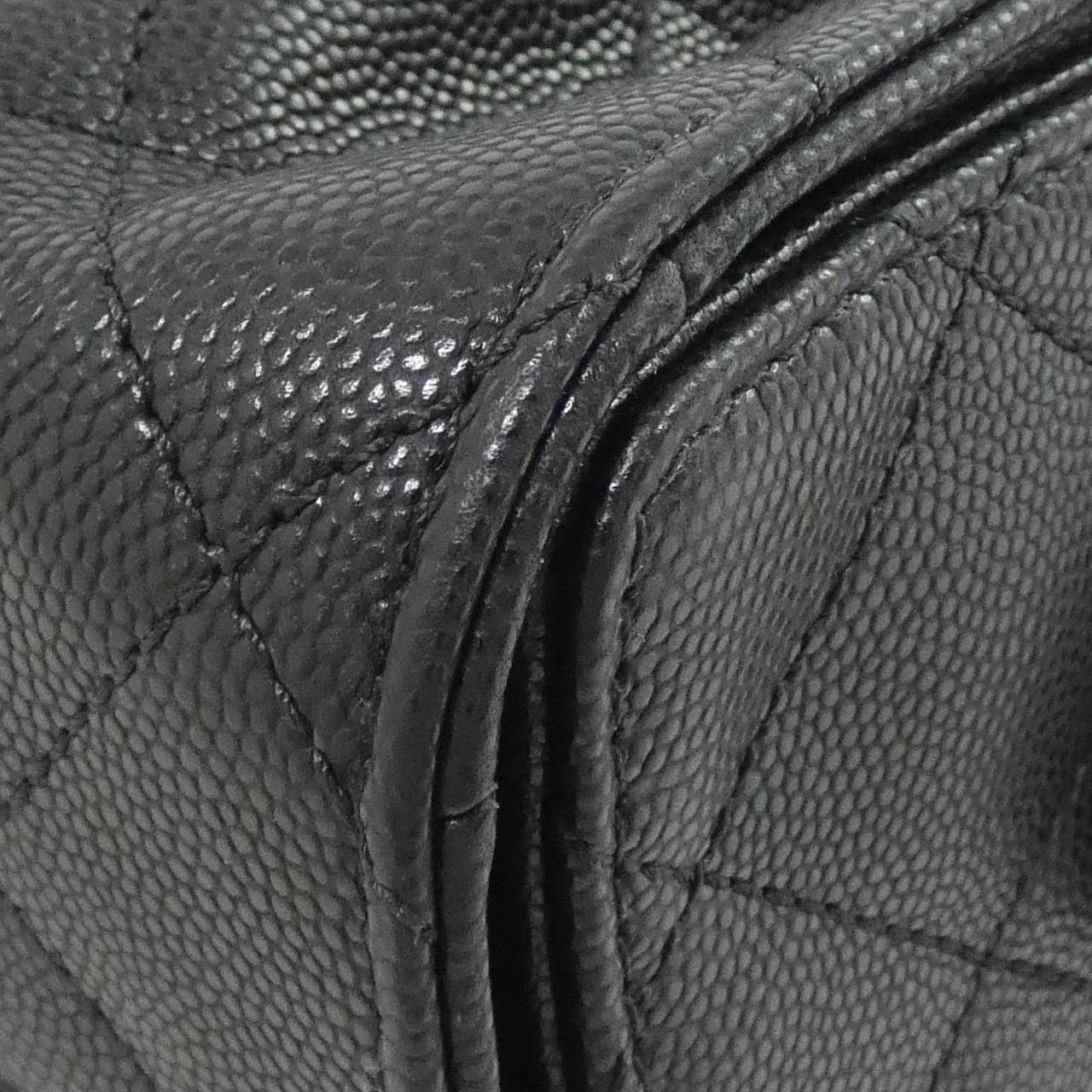 CHANEL AS5631 Shoulder Grained Calfskin 3