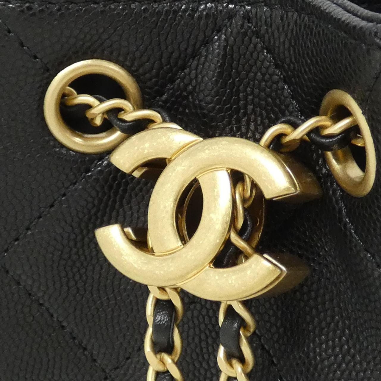 CHANEL AS5631 Shoulder Grained Calfskin 4