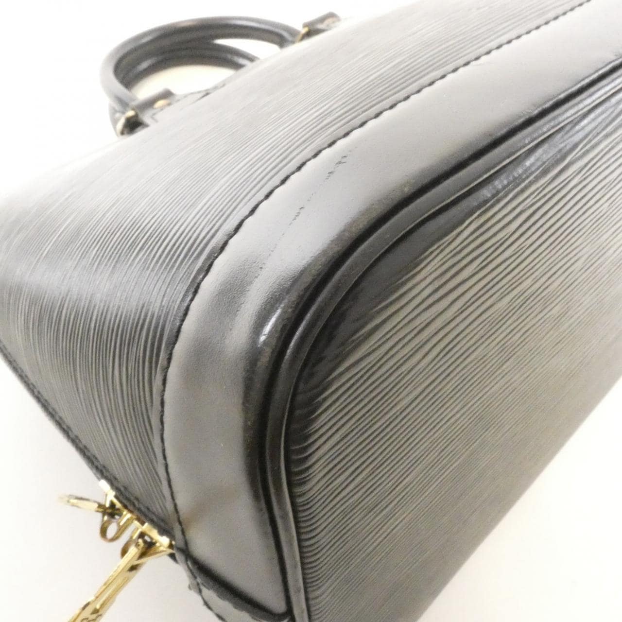 LOUIS VUITTON Alma M52142 Handbag Epi 3