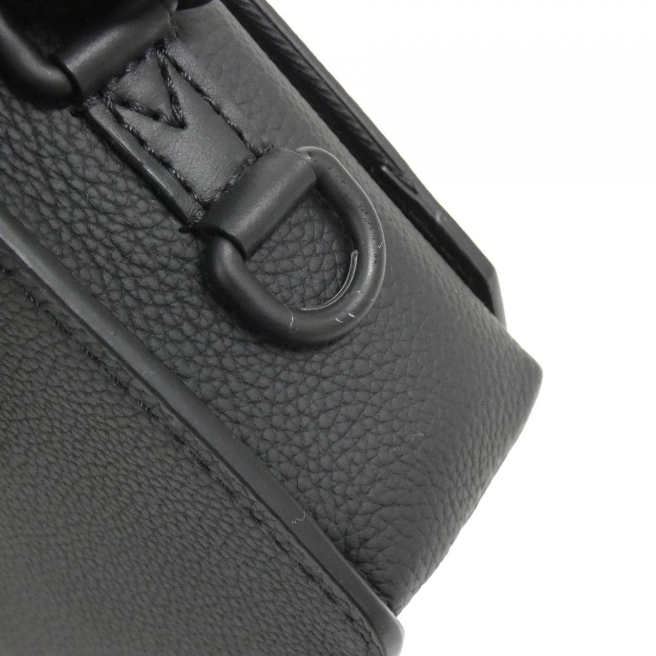LOUIS VUITTON M82085 肩背包 羊皮 5