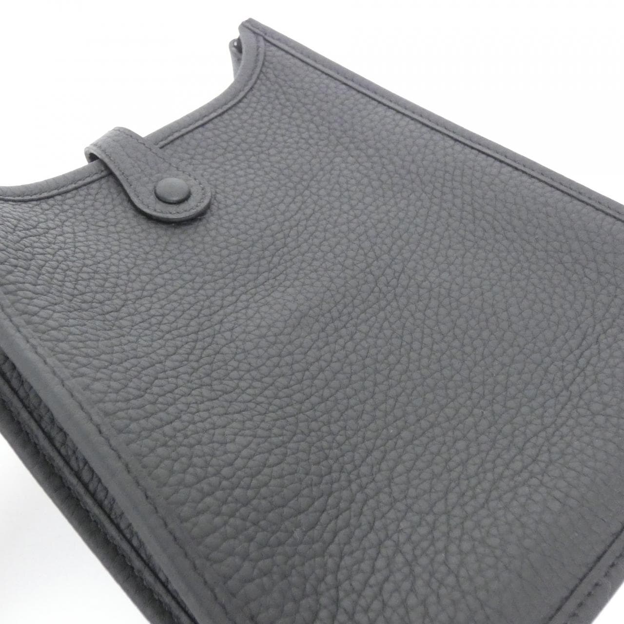 HERMES Evelyne 085945CK 肩背包 Clemence 4