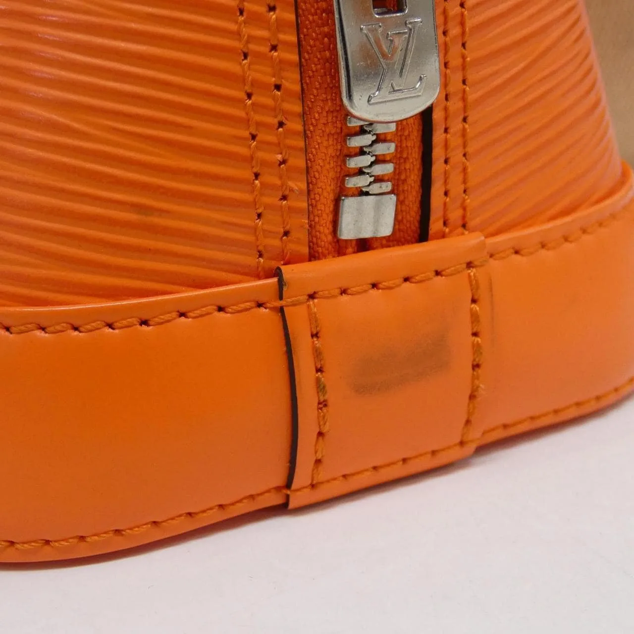 LOUIS VUITTON Alma M57429 Handbag Epi 橙色 Epi 中古品A - 縮圖 5
