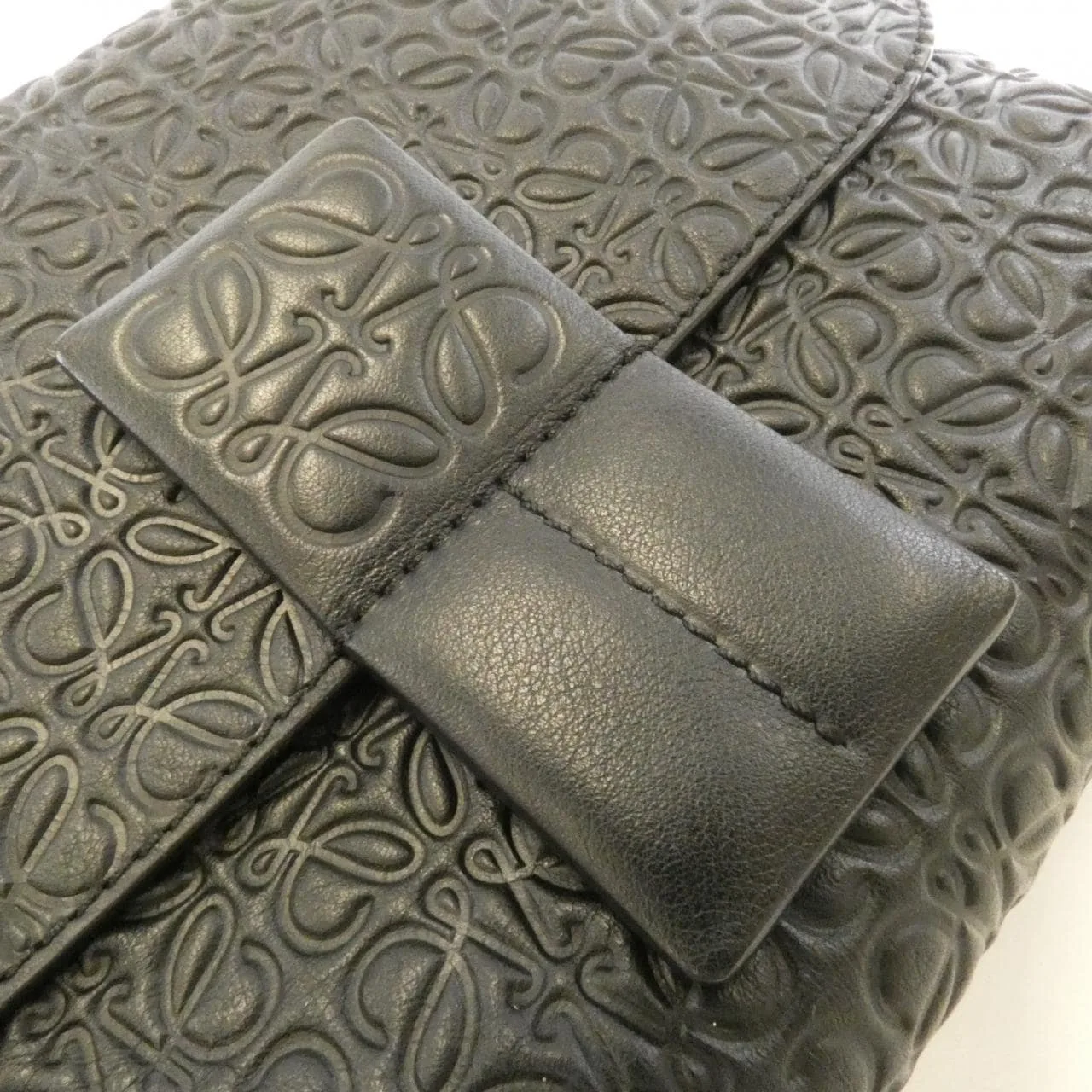 LOEWE 310 89 N49 Shoulder Black Rank A - Thumbnail 4