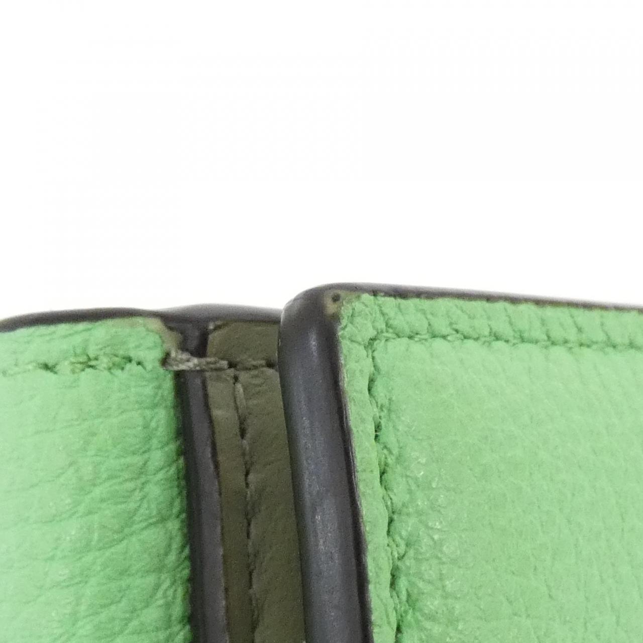 FENDI Peekaboo 8M0438 A91B Wallet 5