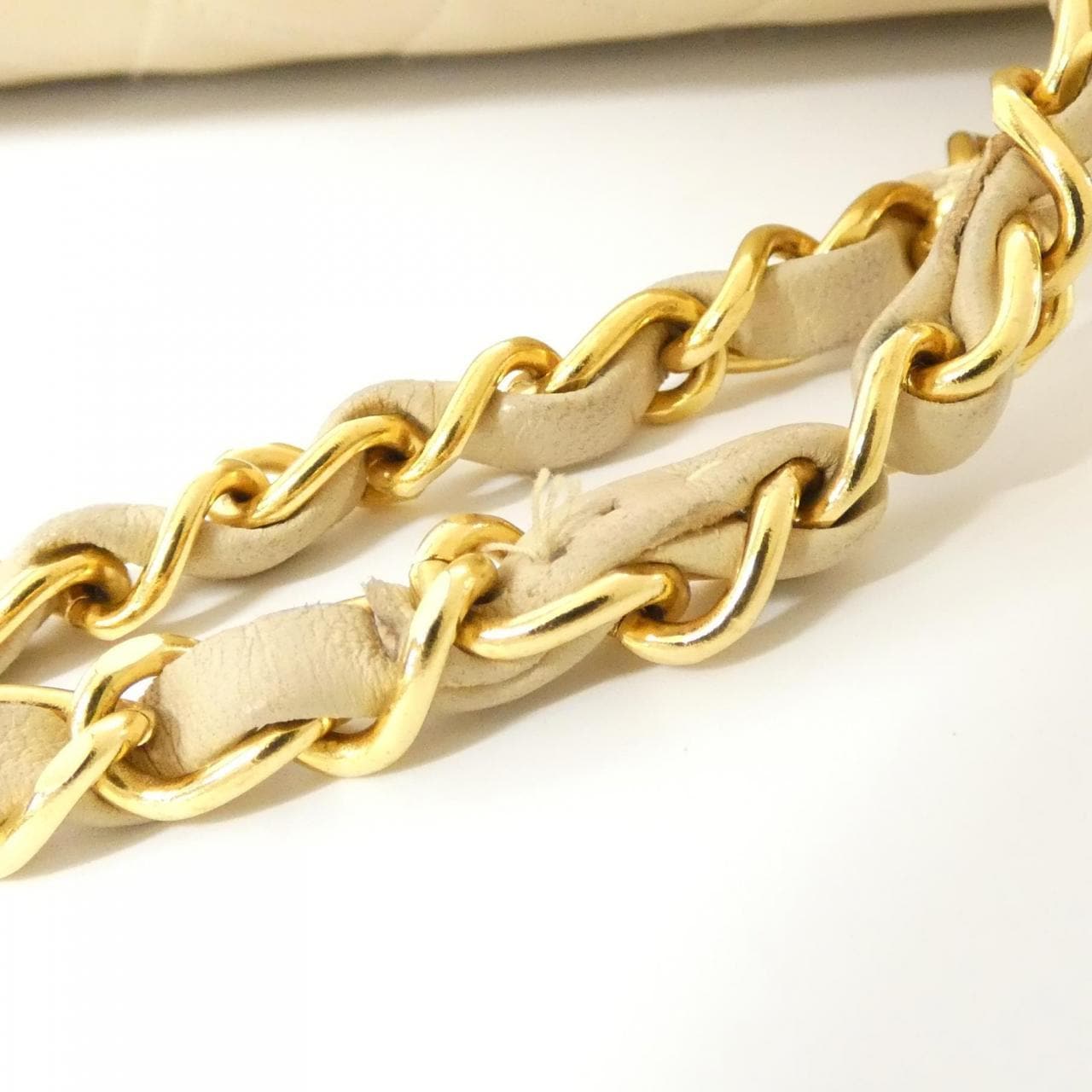 CHANEL Matelasse 1113 Shoulder Lambskin Beige Lambskin - Thumbnail 8