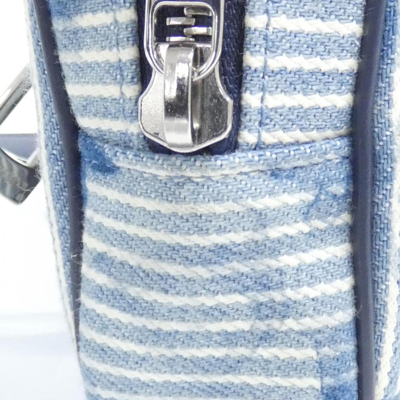 LOUIS VUITTON Pochette M80462 Shoulder Monogram 深藍色 Monogram 中古品A - 縮圖 3