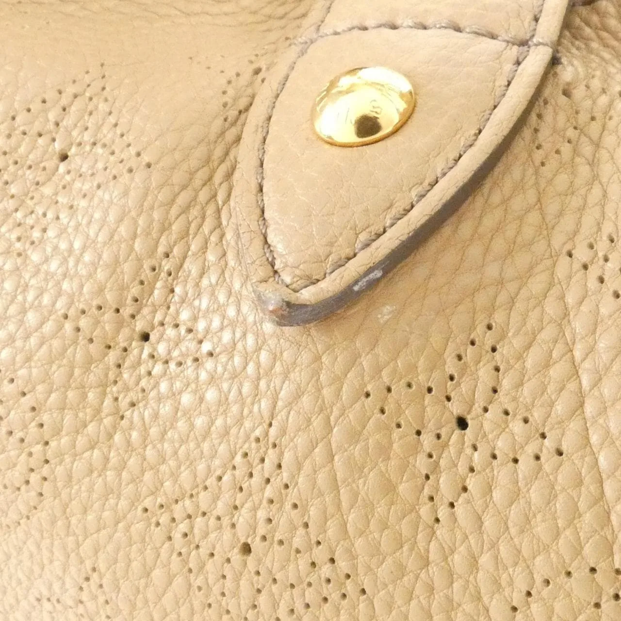 LOUIS VUITTON Mahina M93819 Shoulder 黑色 中古品B - 縮圖 4