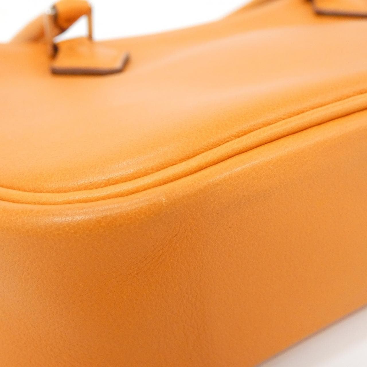 HERMES Plume HERMÈS 061947CK Bag Swift 橙色 Swift 皮 中古品A - 縮圖 2