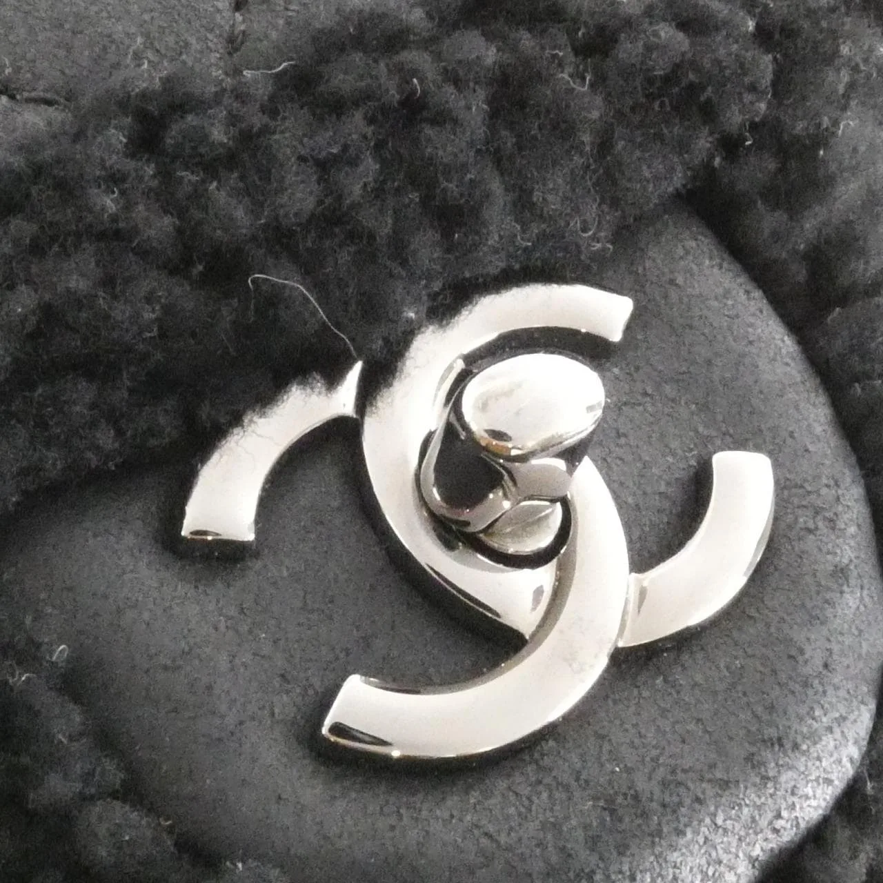 CHANEL 57744 Backpack Lambskin 黑色 羊皮 中古品B - 縮圖 4