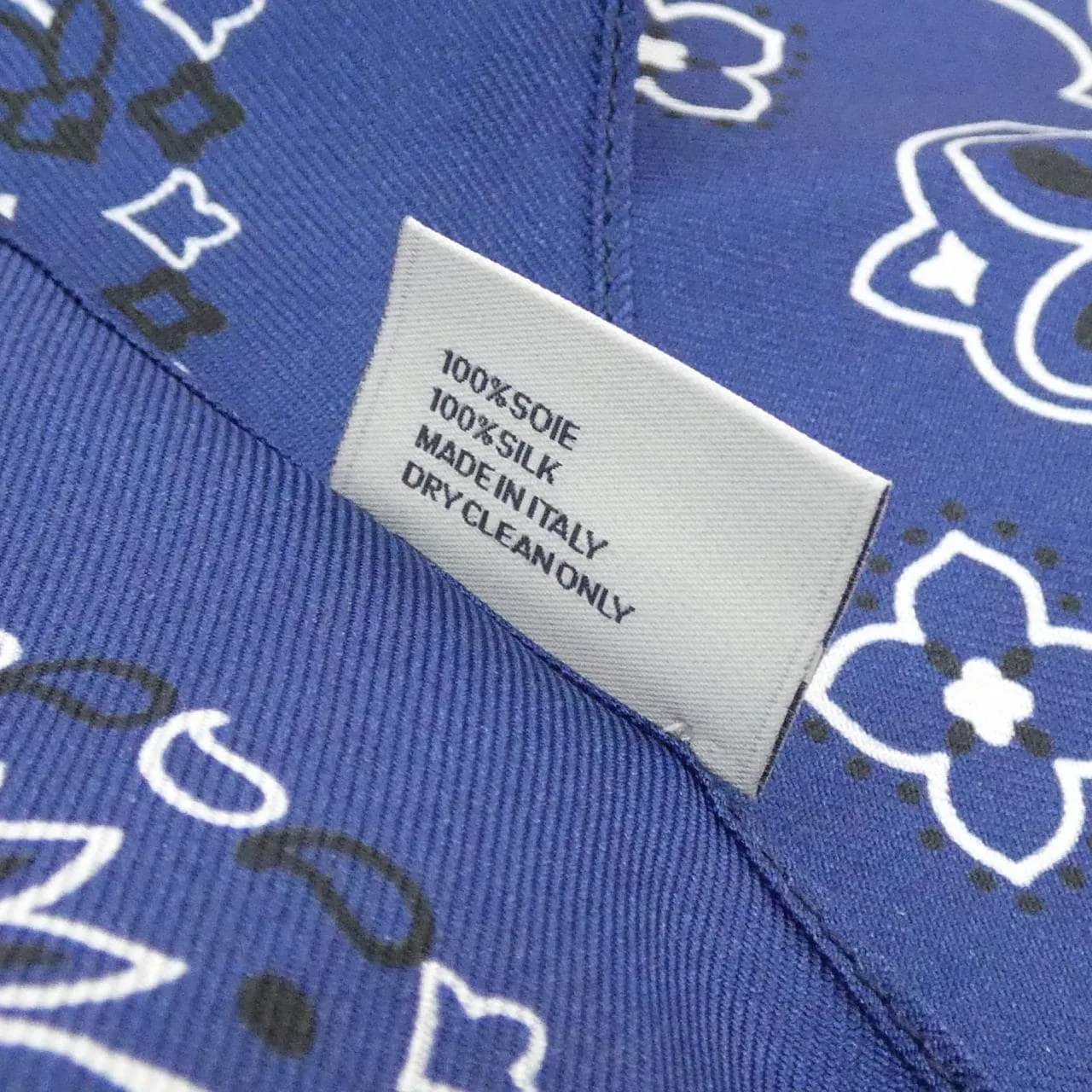 CELINE Scarf Blue Rank A - Thumbnail 3