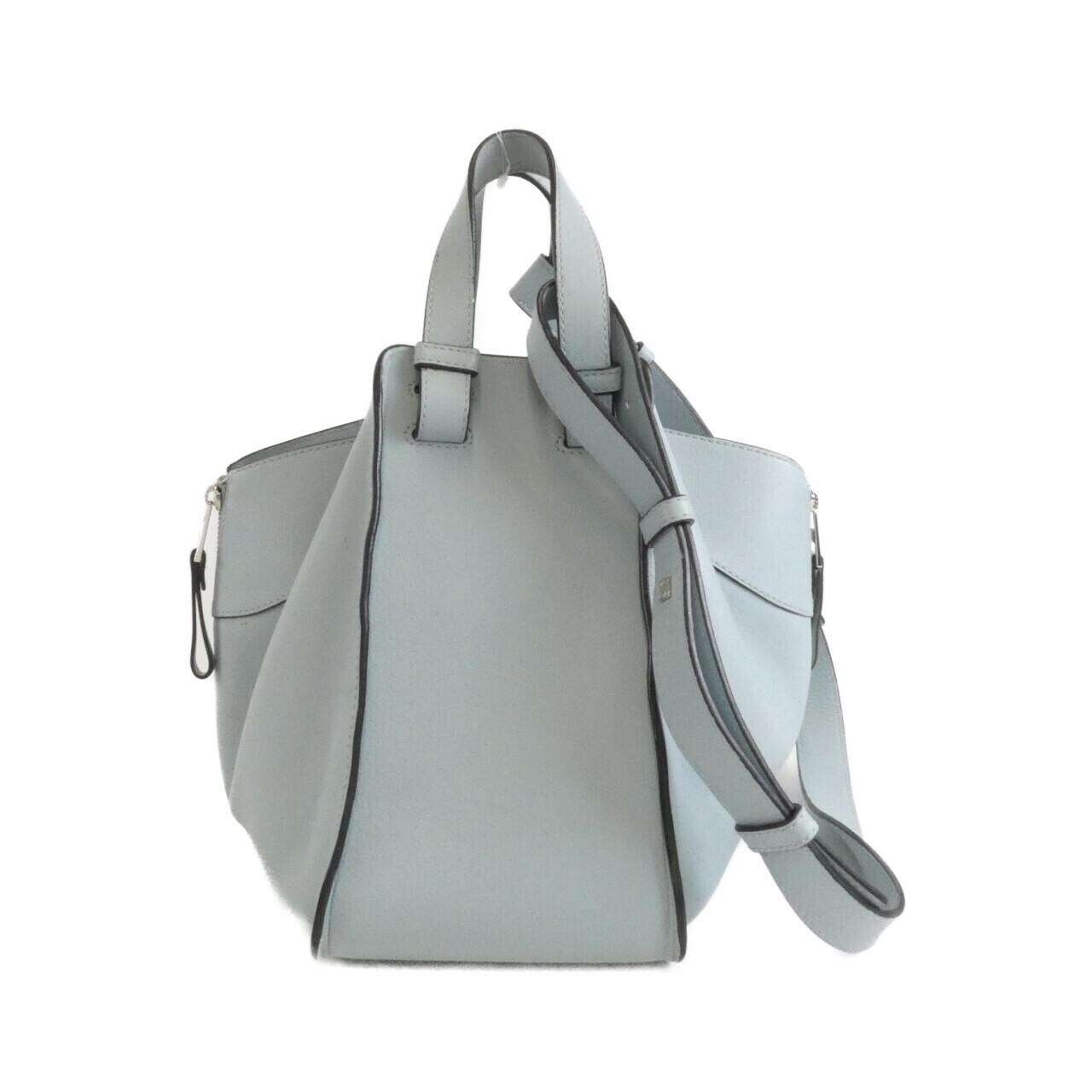 LOEWE Hammock 387 30 N60 Shoulder 2
