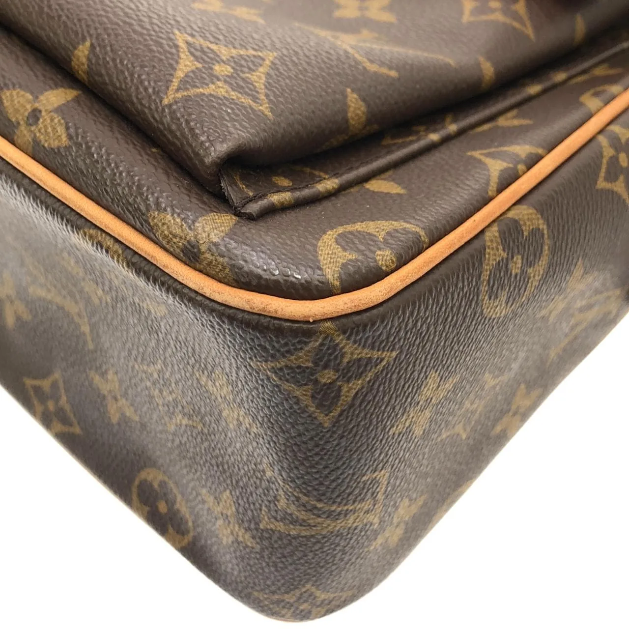 LOUIS VUITTON Viva Cité M51163 Shoulder Monogram Black Monogram Rank A - Thumbnail 3