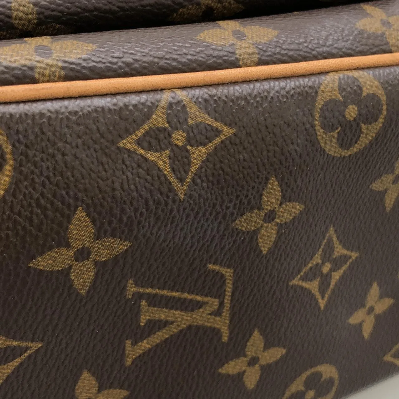 LOUIS VUITTON Viva Cité M51163 Shoulder Monogram Black Monogram Rank A - Thumbnail 4