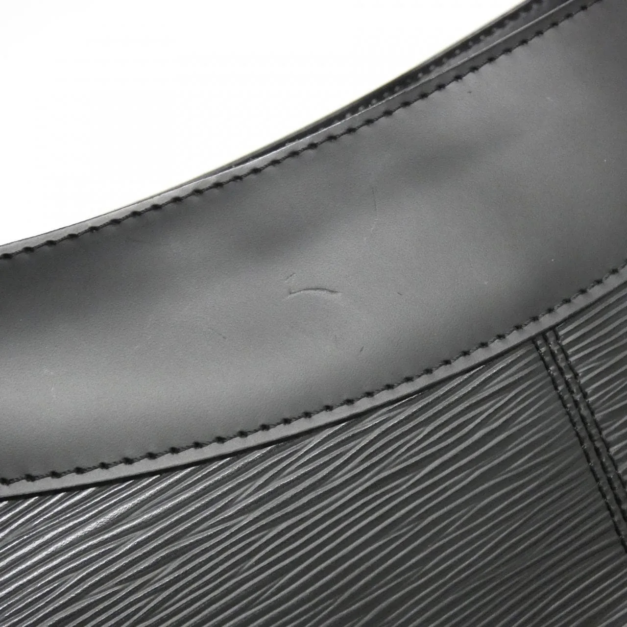 LOUIS VUITTON M59282 Shoulder Epi Black Epi Rank A - Thumbnail 7
