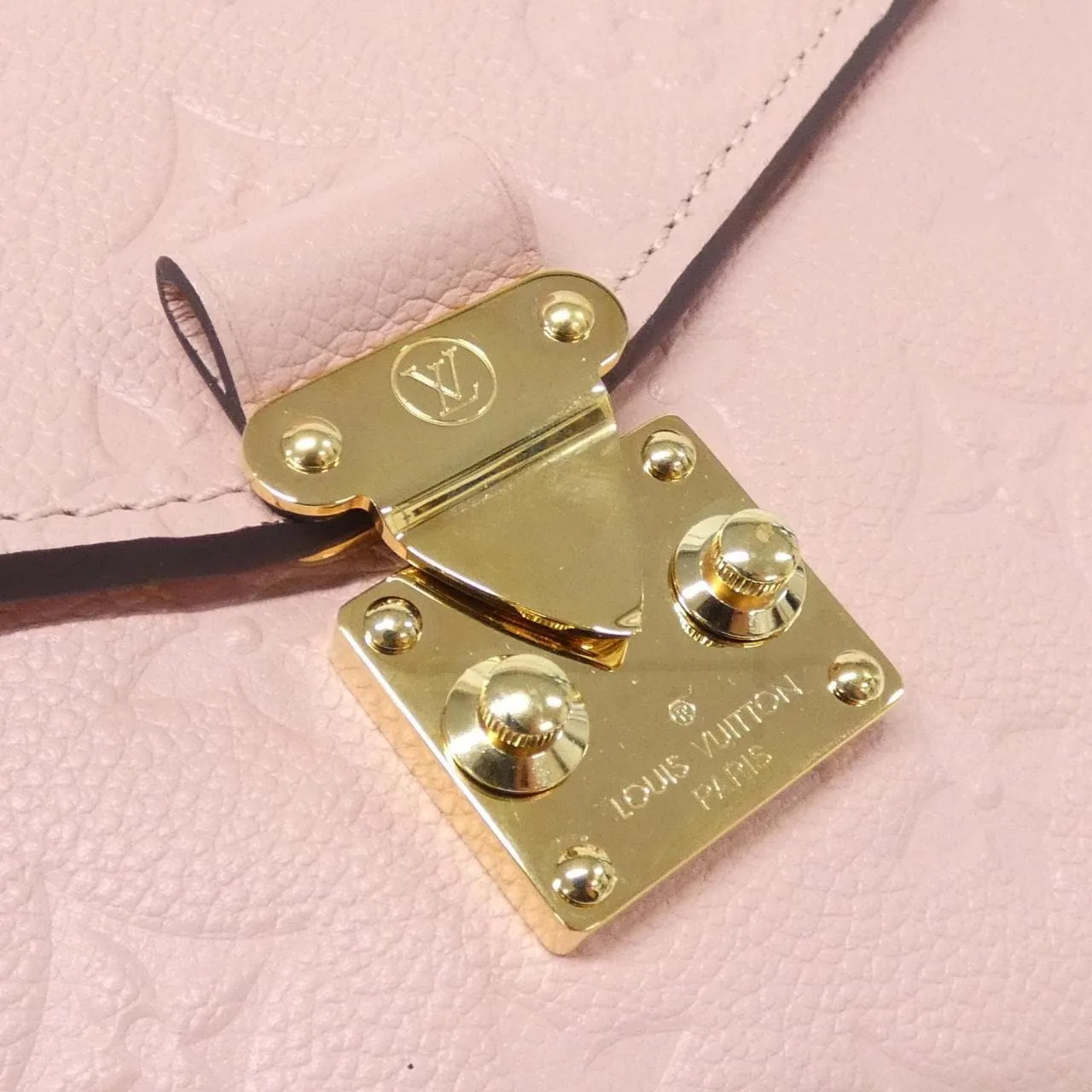 LOUIS VUITTON Pochette M44018 Handbag Monogram 黑色 Monogram 中古品A - 縮圖 4