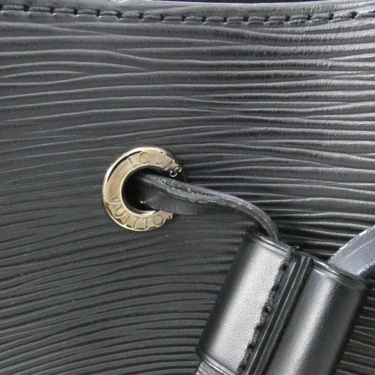 LOUIS VUITTON M54366 Shoulder Epi Black Epi Rank A - Thumbnail 4