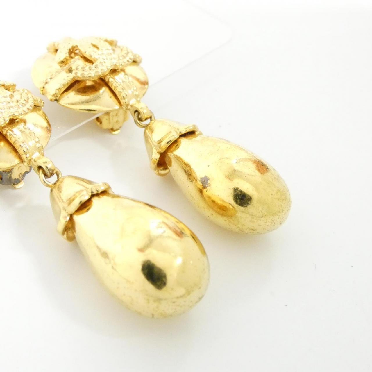 CHANEL Accessories 3