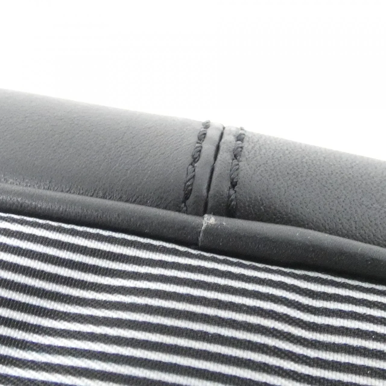 LOUIS VUITTON M55698 肩背包 尼龍 黑色 尼龍 中古品A - 縮圖 3