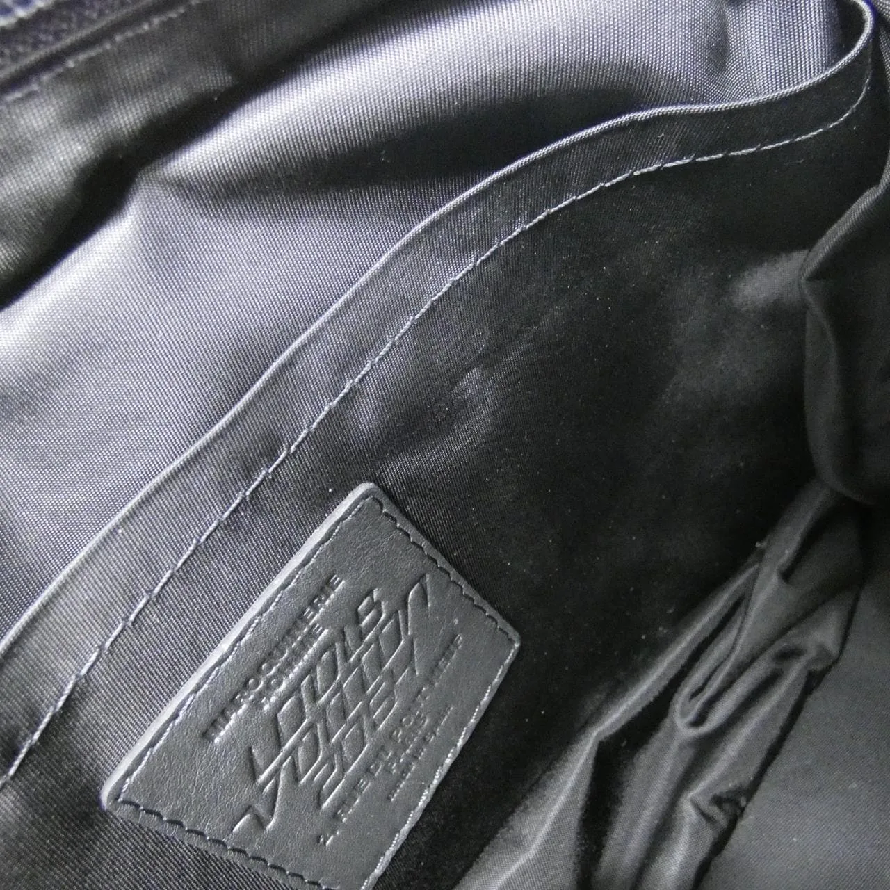 LOUIS VUITTON M55698 肩背包 尼龍 黑色 尼龍 中古品A - 縮圖 10