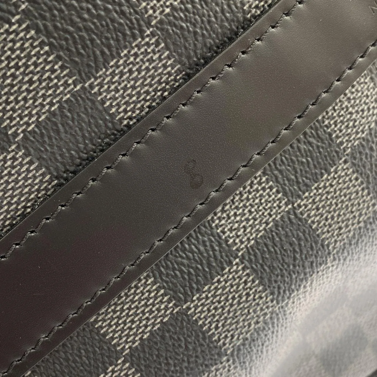 LOUIS VUITTON Keepall N41413 Boston Damier 黑色 Damier 中古品A - 縮圖 4