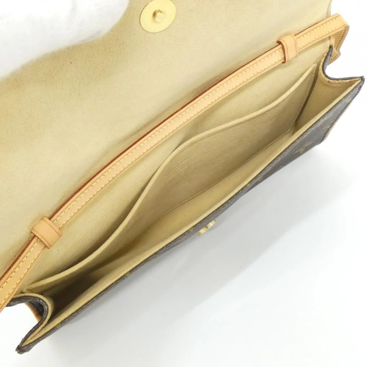 LOUIS VUITTON Pochette M51852 Shoulder Monogram Black Monogram - Thumbnail 6