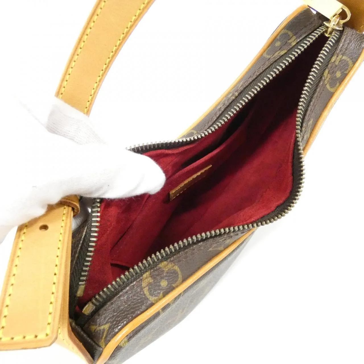 LOUIS VUITTON Pochette M51510 Shoulder Monogram 黑色 Monogram 中古品A - 縮圖 9