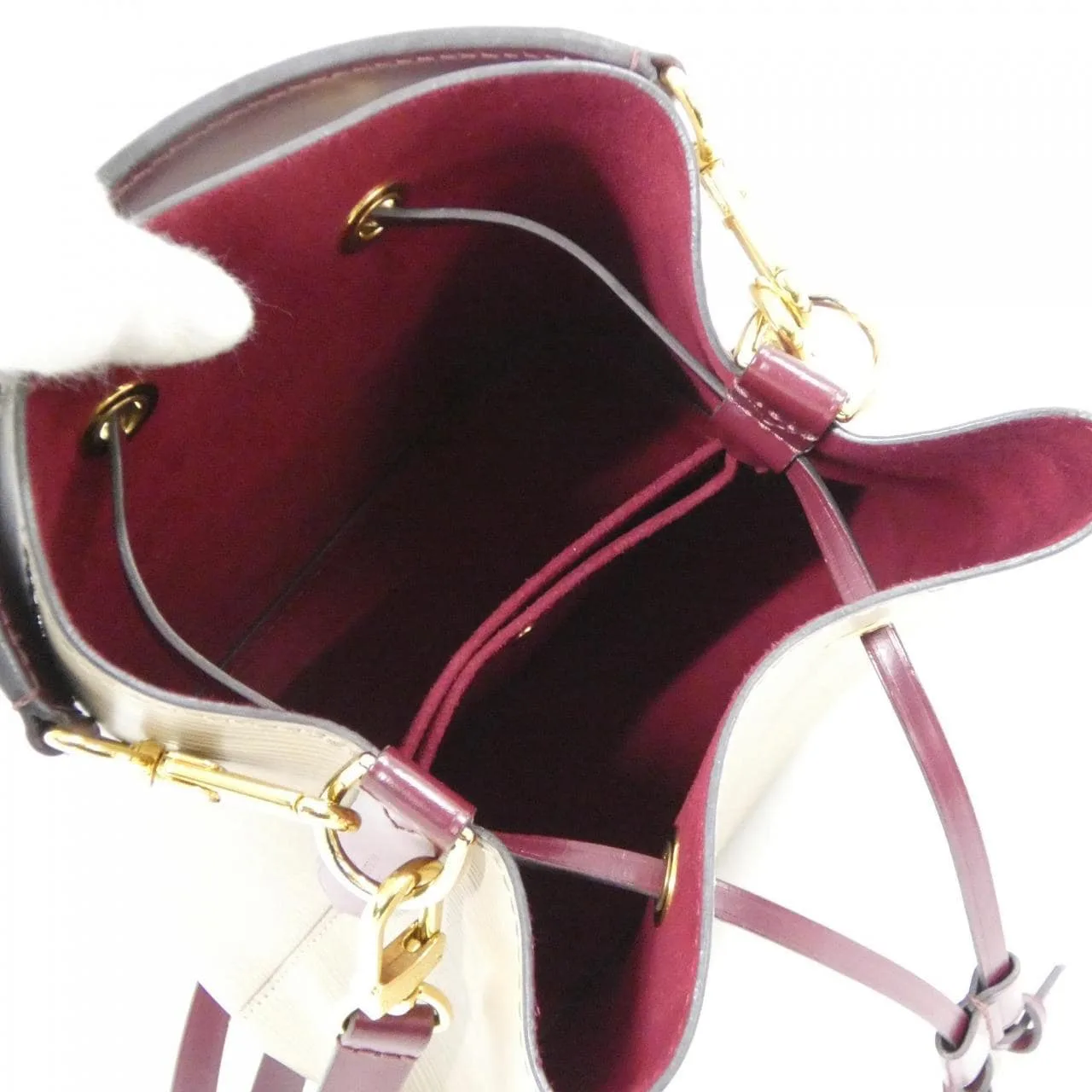 LOUIS VUITTON M57032 Shoulder Epi 黑色 Epi 中古品A - 縮圖 9