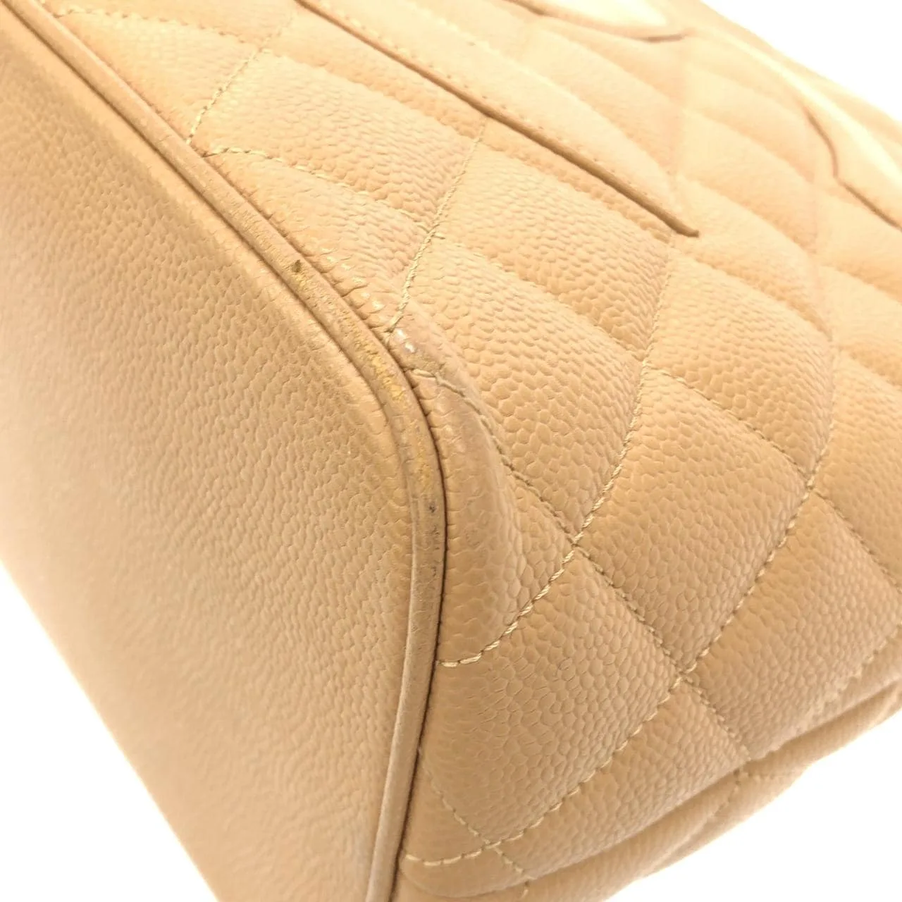 CHANEL Matelasse 1804 Handbag Grained Calfskin Beige Grained Calfskin Rank B - Thumbnail 3