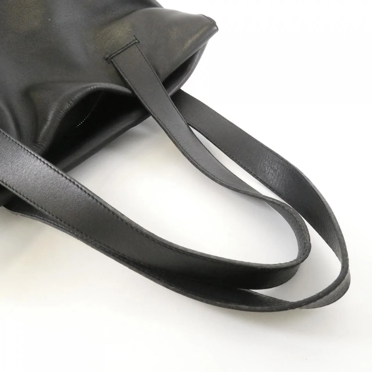 LOEWE 330 54 K01 Handbag