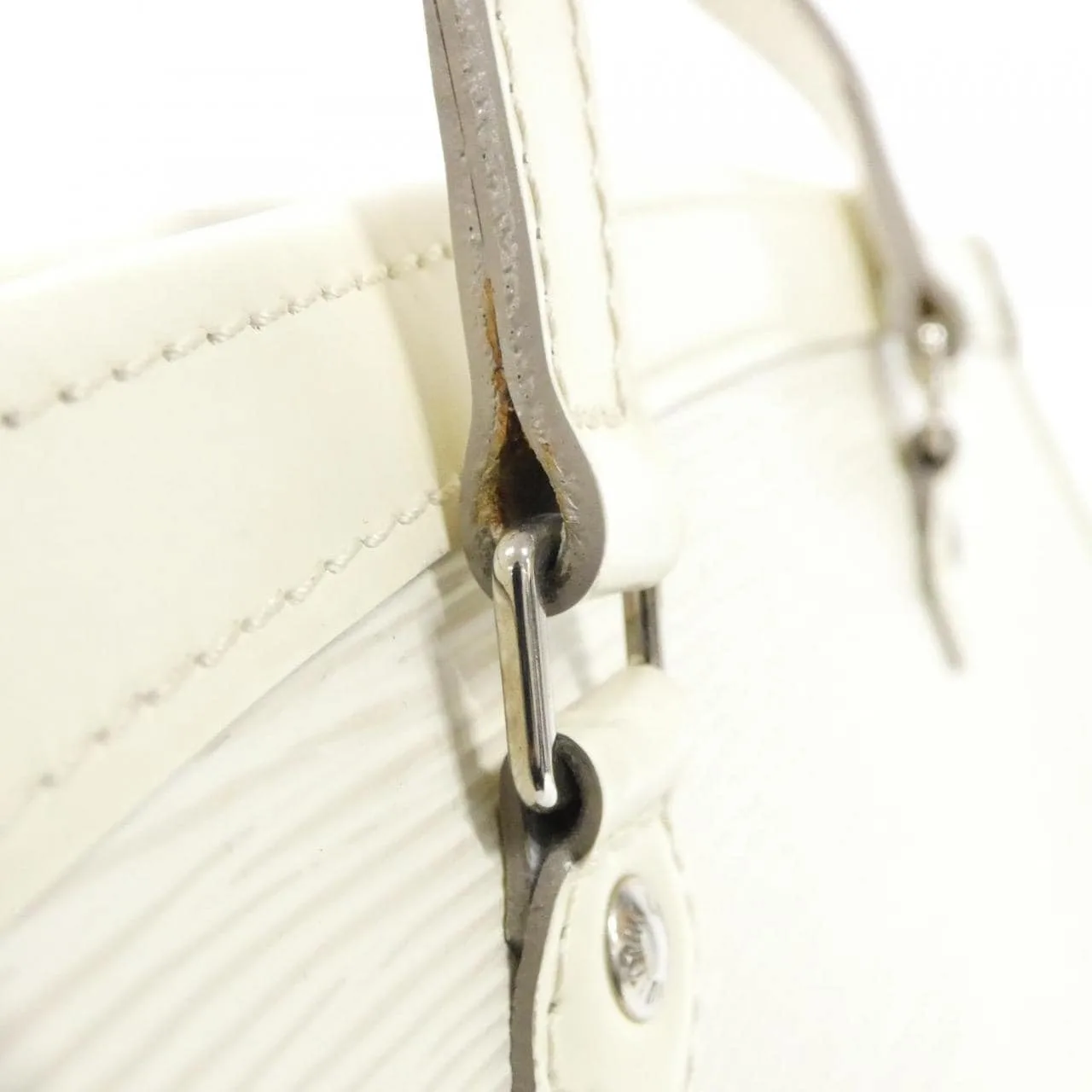 LOUIS VUITTON M5934J Shoulder Epi Black Epi Rank A - Thumbnail 7