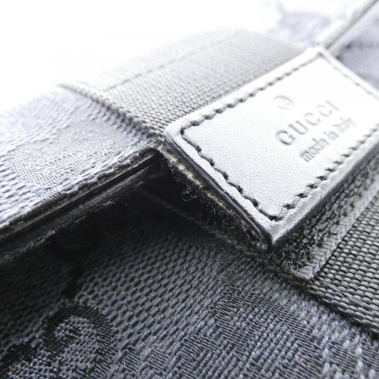GUCCI 039 0992 Pouch Canvas 4