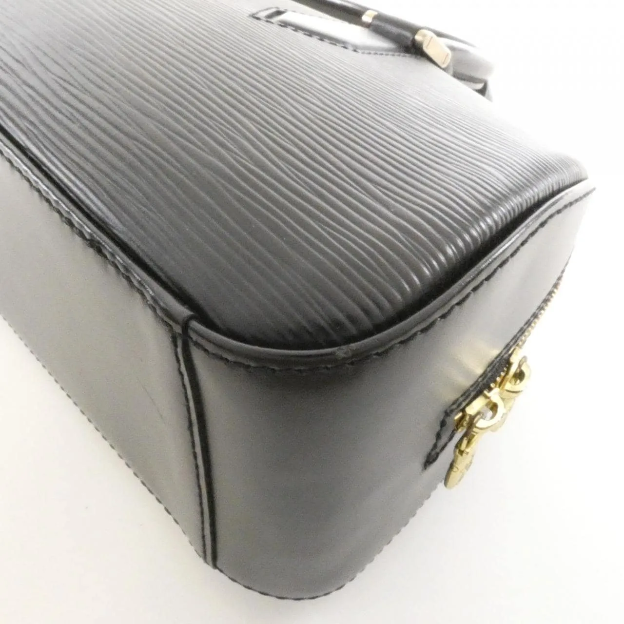 LOUIS VUITTON M52082 Handbag Epi Black Epi Rank A - Thumbnail 3