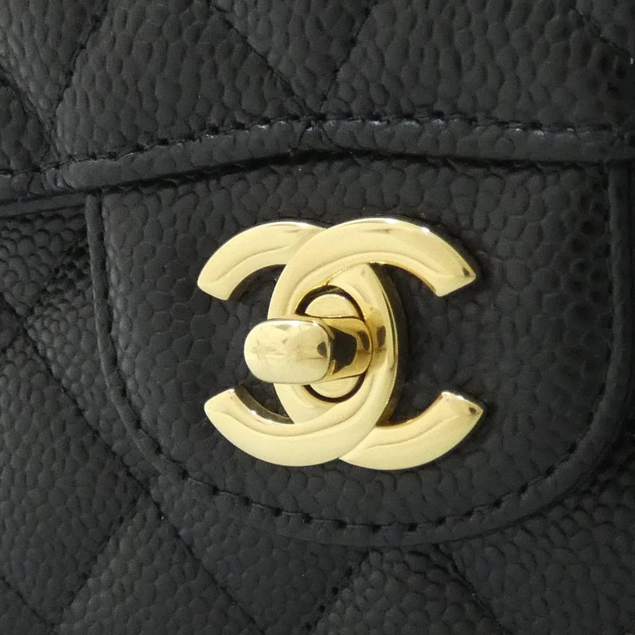 CHANEL Matelasse 1113 Shoulder Grained Calfskin Black Grained Calfskin Rank A - Thumbnail 4