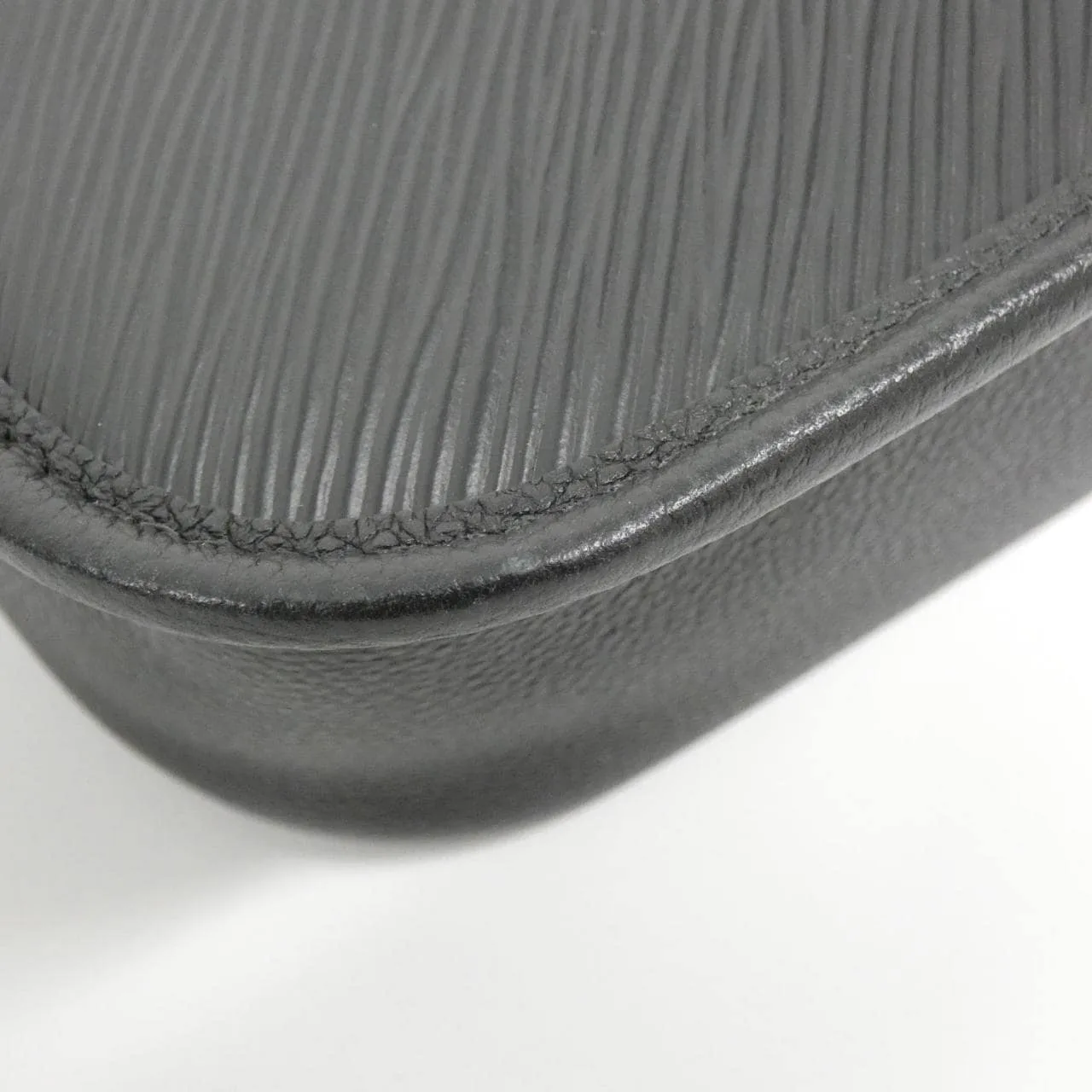 LOUIS VUITTON M59386 肩背包 Epi 黑色 Epi 中古品A - 縮圖 4