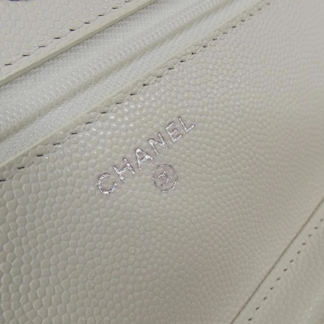 CHANEL Timeless Classic AP0250 Wallet Grained Calfskin 白色 荔枝紋牛皮 中古品A - 縮圖 6