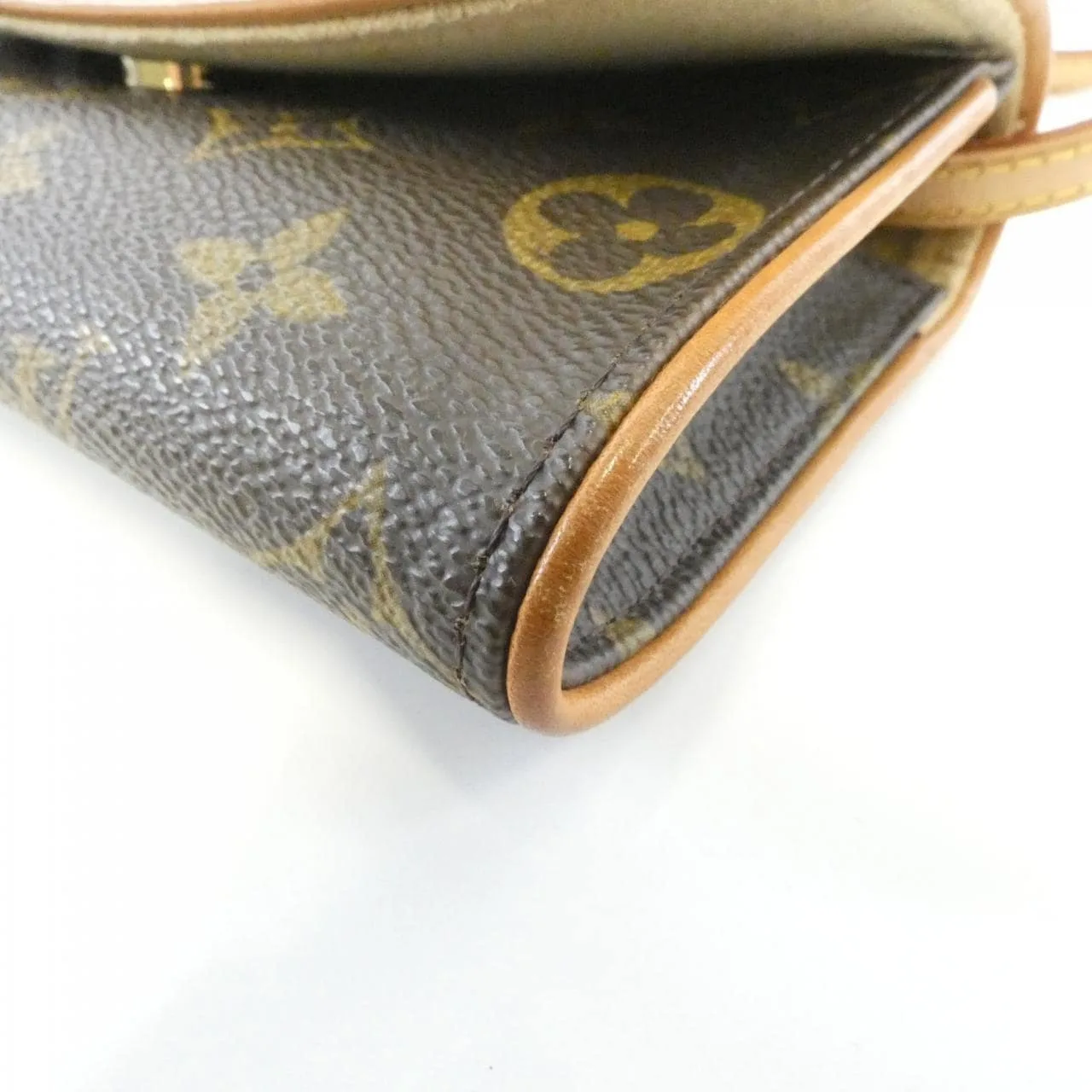 LOUIS VUITTON Pochette M51854 肩背包 Monogram 黑色 Monogram 中古品B - 縮圖 3