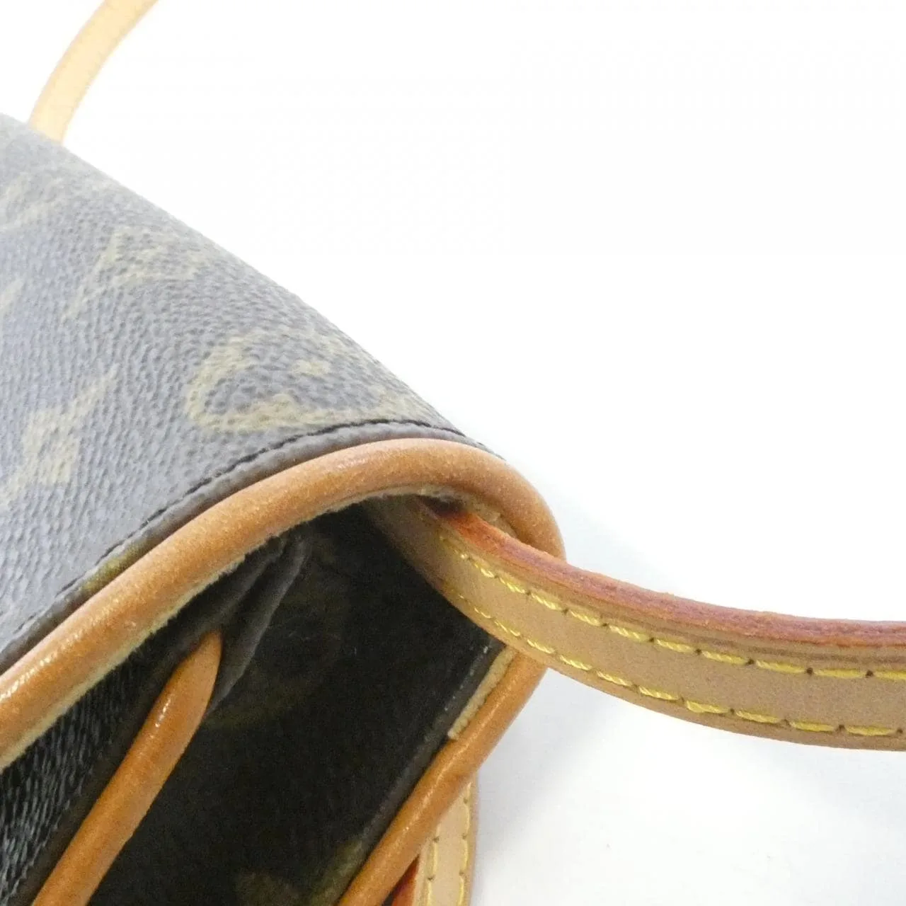 LOUIS VUITTON Pochette M51854 肩背包 Monogram 黑色 Monogram 中古品B - 縮圖 4